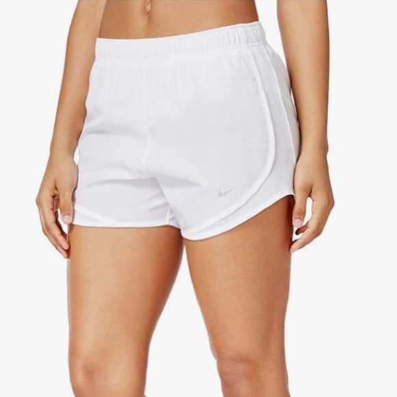 NIKE SHORTS - WHITE - MEDIUM - NEW - Picture 3 of 12